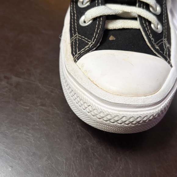 Converse Black and White Sneakers with Red Interior - Picture 7 of 9